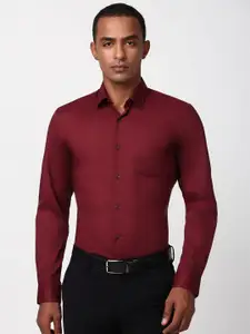Peter England Men Spread Collar Solid Cotton Slim Fit Formal Shirt
