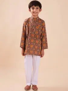 Sangria Floral Printed Mandarin Collar Pure Cotton A-Line Kurta With Pyjamas
