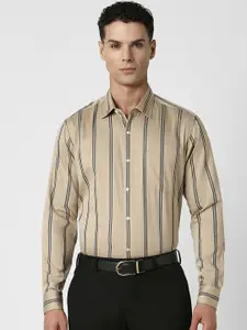 Van Heusen Men Spread Collar Vertical Striped Cotton Party Shirt