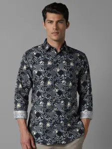 Louis Philippe Sport Men Spread Collar Floral Printed Cotton Slim Fit Casual Shirt