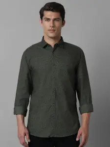 Louis Philippe Jeans Men Spread Collar Floral Printed Cotton Slim Fit Casual Shirt