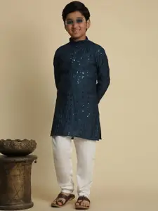 Pro-Ethic STYLE DEVELOPER Boys Embroidered Pure Cotton Straight Kurta with Pyjamas