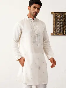 Jompers Geometric Embroidered Mirror Work Kurta Straight Kurta