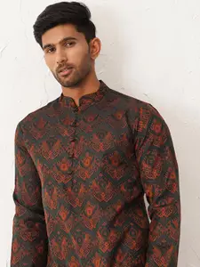 Jompers Woven Design Printed Mandarin Collar Straight Kurta