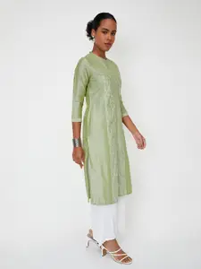 max Women Embroidered Mandarin Collar Kurta