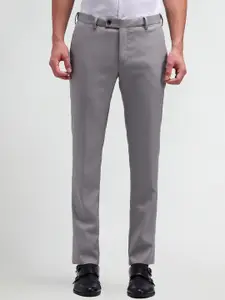 Arrow Men Easy Flex Tapered Fit Solid Trousers