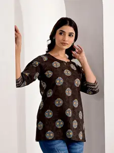 ARAVALII Floral Printed Pure Cotton Kurti