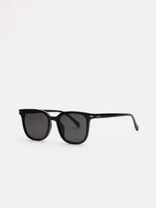 THE BEAR HOUSE Men Wayfarer Sunglasses