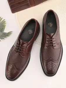 House of Pataudi Men Textured Round Toe Formal Brogues