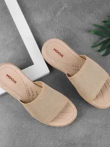 Mochi Women Open Toe Flats with Laser Cuts