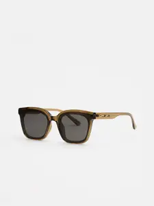 THE BEAR HOUSE Men Wayfarer Sunglasses