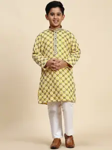 Pro-Ethic STYLE DEVELOPER Boys Geometric Embroidered Sequinned Pure Cotton Kurta & Pyjamas
