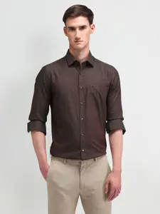 Arrow Men Modern Spread Collar Solid Cotton Slim Fit Formal Shirt