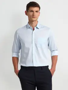 Arrow Men Modern Spread Collar Solid Cotton Slim Fit Formal Shirt