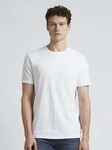 Pepe Jeans Men Self Design Round Neck Cotton Slim Fit T-shirt