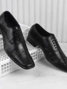 Mochi Men Textured Leather Square Toe Formal Oxfords