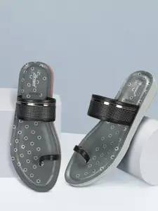 Paragon Paragon Women's Slip On Flat Black Sandals Women Printed One Toe Flats