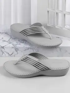 Metro Women Striped Open Toe Flats