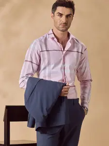 Aldeno Men India Spread Collar Buffalo Checked Slim Fit Casual Shirt