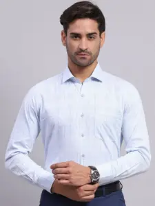 Monte Carlo Men Spread Collar Checked Cotton Casual Shirt