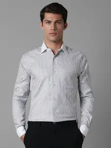 Louis Philippe Men Classic Spread Collar Grid Tattersall Checked Cotton Formal Shirt