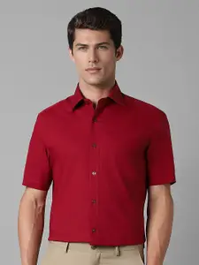 Louis Philippe Men Classic Spread Collar Solid Cotton Formal Shirt