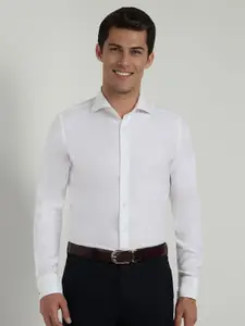 Allen Solly Sport Men Spread Collar Solid Cotton Slim Fit Formal Shirt