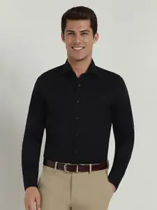 Allen Solly Sport Men Spread Collar Solid Cotton Slim Fit Formal Shirt