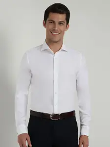 Allen Solly Sport Men Slim Fit Spread Collar Pure Cotton Formal Shirt
