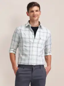 U.S. Polo Assn. Men Classic Cutaway Collar Checked Cotton Formal Shirt