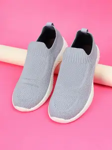 max Women Running Shoes