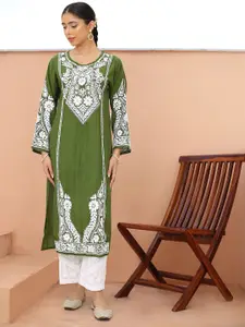 HOUSE OF KARI Floral Embroidered Chikankari Straight Kurta