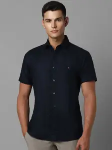 Louis Philippe Sport Men Slim Fit Opaque Printed Cotton Casual Shirt