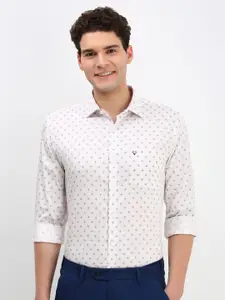 Allen Solly Men Geometric Printed Cotton Slim Fit Formal Shirt