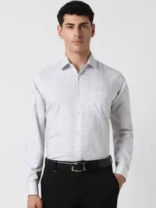 Van Heusen Men Cotton Checked Regular Fit Formal Shirt