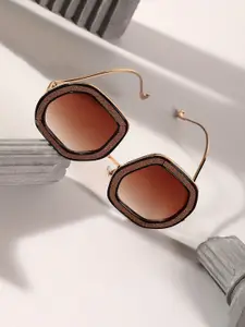 HAUTE SAUCE by  Campus Sutra HAUTE SAUCE  Women Oversized Sunglasses with Polarised Lens AW24_HSSG2688-Pink