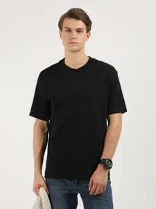 Calvin Klein Jeans Men Solid Round Neck Cotton T-shirt