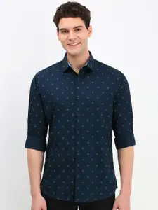 Allen Solly Men Geometric Printed Cotton Slim Fit Casual Shirt