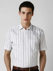 Van Heusen Men Spread Collar Vertical Striped Cotton Formal Shirt