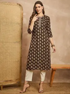 all about you Women Paisley Printed Straight Kurtas