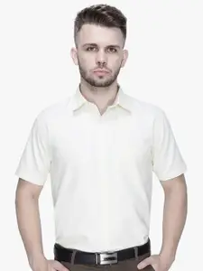 Southbay Men Cream Smart Tailored Fit Formal Shirt