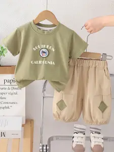 INCLUD Boys Printed T-shirt with Trousers