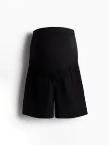 H&M MAMA Linen-Blend Shorts