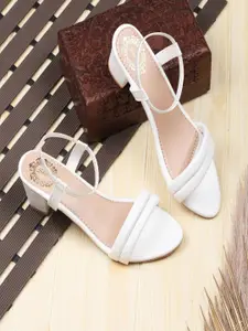 SKOLL Women Block Heeled Sandals