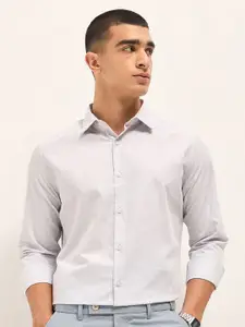 THE BEAR HOUSE Men Tailored Fit Opaque Checked Formal Shirt