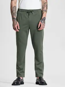 Snitch Men Green Mid-Rise Slim Fit Trouser