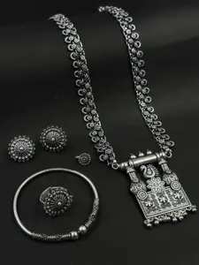 NAMAN ARTS Silver-Plated Oxidised Necklace Jewellery Set