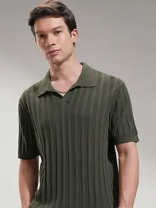 HIGHLANDER Men Self Design Polo Collar Drop-Shoulder Sleeves Regular Fit T-shirt