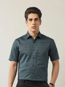 Arrow Geometric Printed Spread Collar Classic Pure Cotton Formal Shirt