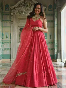 DIVASTRI Embroidered Thread Work Semi-Stitched Lehenga & Unstitched Blouse With Dupatta